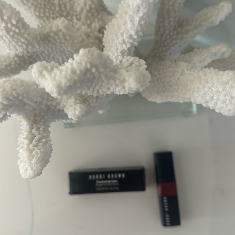 Bobbie Brown crushed lip color. Color Ruby. See picture. New.